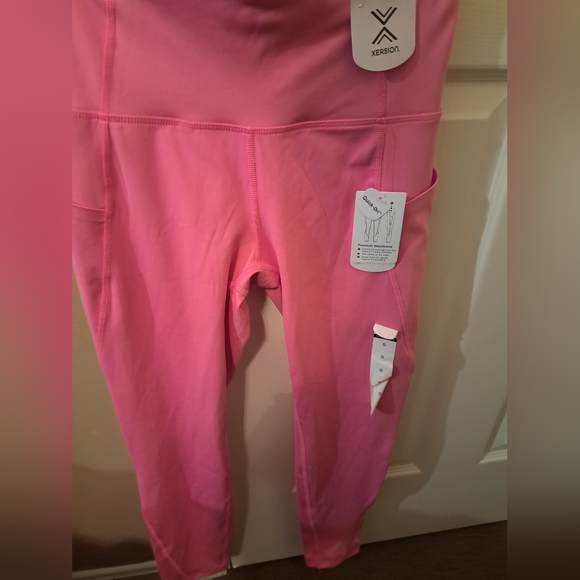 Xersion Women's 7/8  Athletic Leggings NWT - Picture 4 of 5